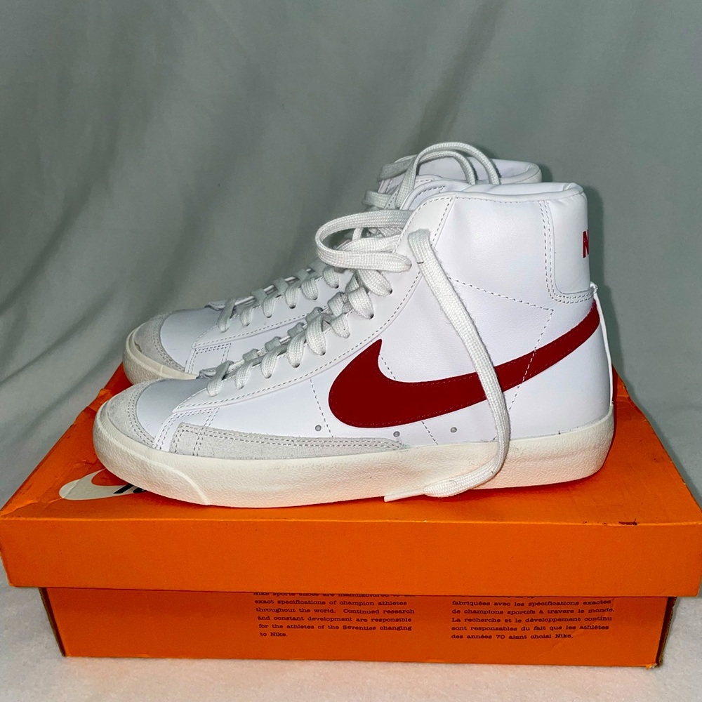 Nike blazers never worn